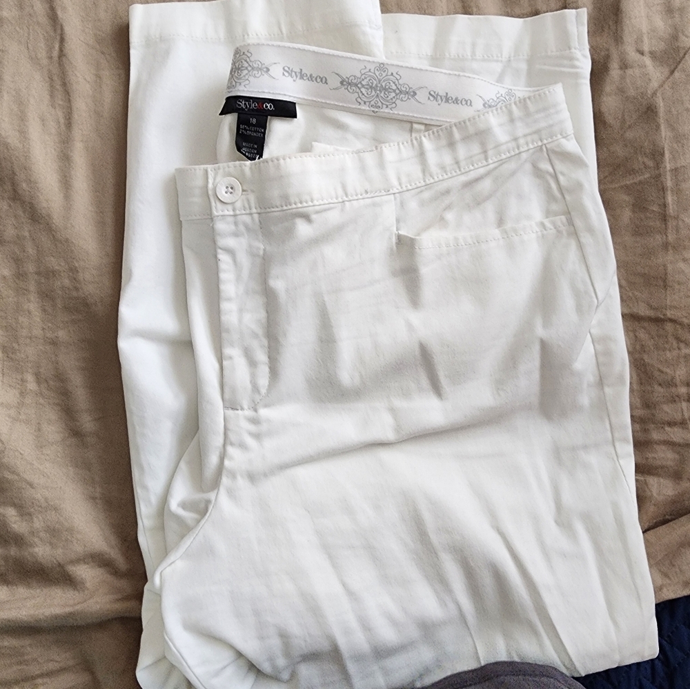 Women' s White cotton Pants